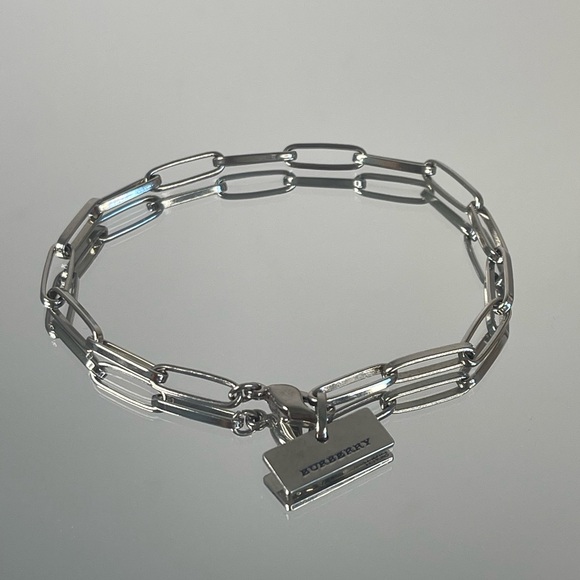 BURBERRY Logo Plate Silver Tone Bracelet - Picture 1 of 7
